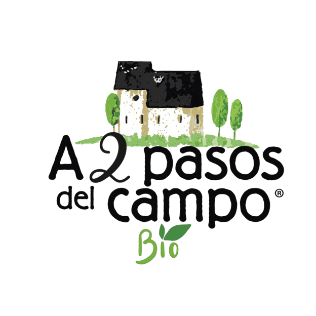 A 2 Pasos del Campo